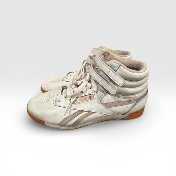 RARE Vintage Reebok Classic White High-Tops Size 9.5 - Picture 3 of 10